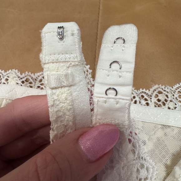 Free People Maya Multiway Bralette - Size Small - Ivory - Picture 3 of 5